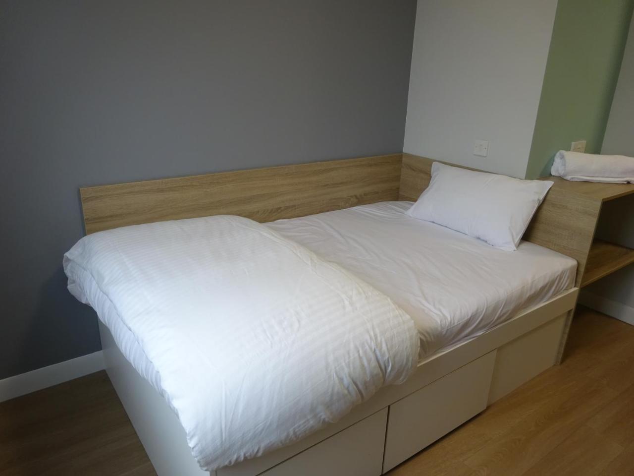 Edinburgh Haddington Place Hostel Единбург Екстер'єр фото